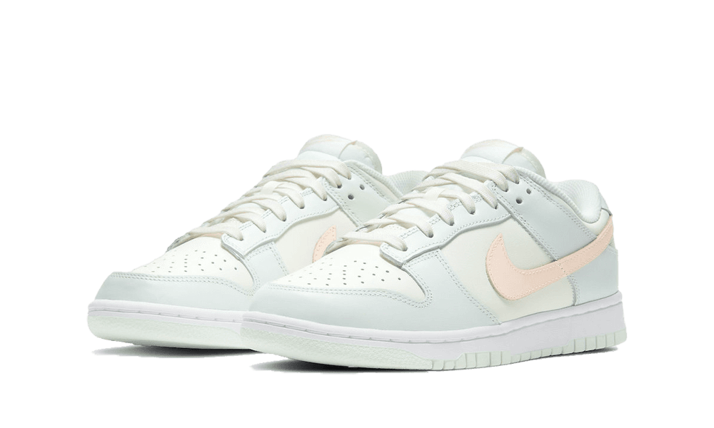 Dunk Low Barely Green
