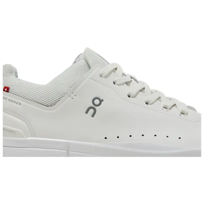 Mens ON White The Roger Advantage Sneakers, 3MD10640108