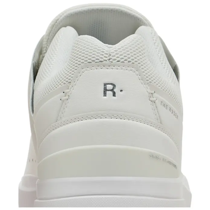 Mens ON White The Roger Advantage Sneakers, 3MD10640108