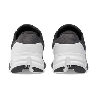Men's Wide Fit On Cloudflyer 4 Walking Trainers