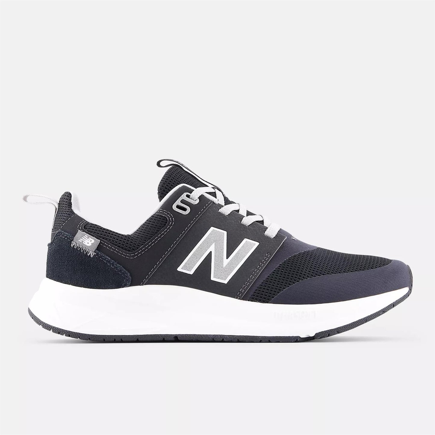 Men's Wide Fit New Balance Dynasoft UA900D Running Trainers