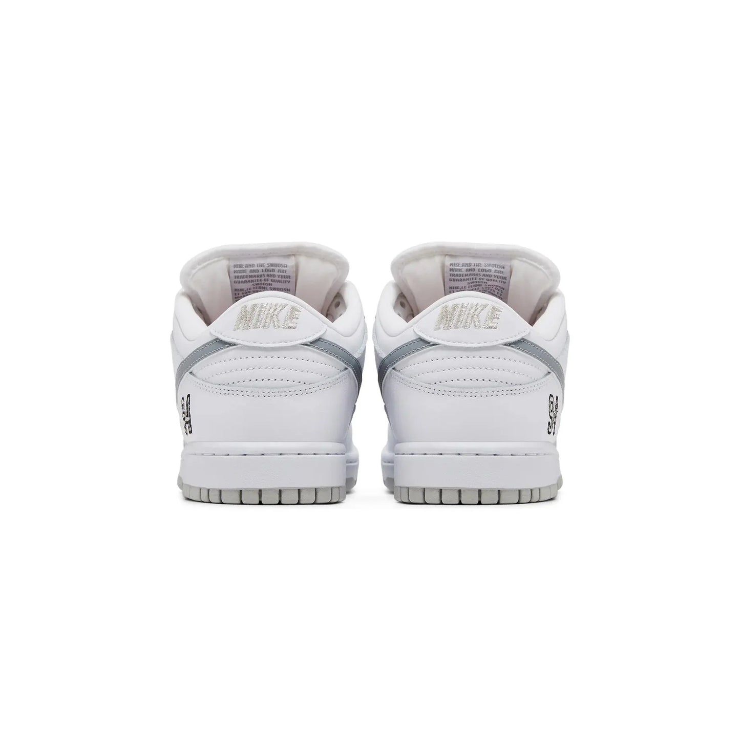 Nike SB Dunk Low Supreme 94 'White Metallic Silver' (2025)