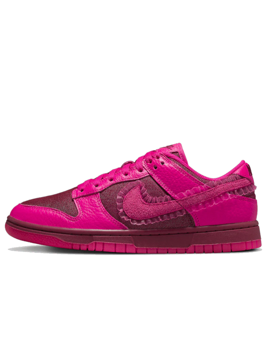 Nike Dunk Low Valentine's Day (2022)