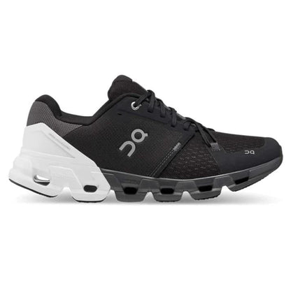 Men's Wide Fit On Cloudflyer 4 Walking Trainers