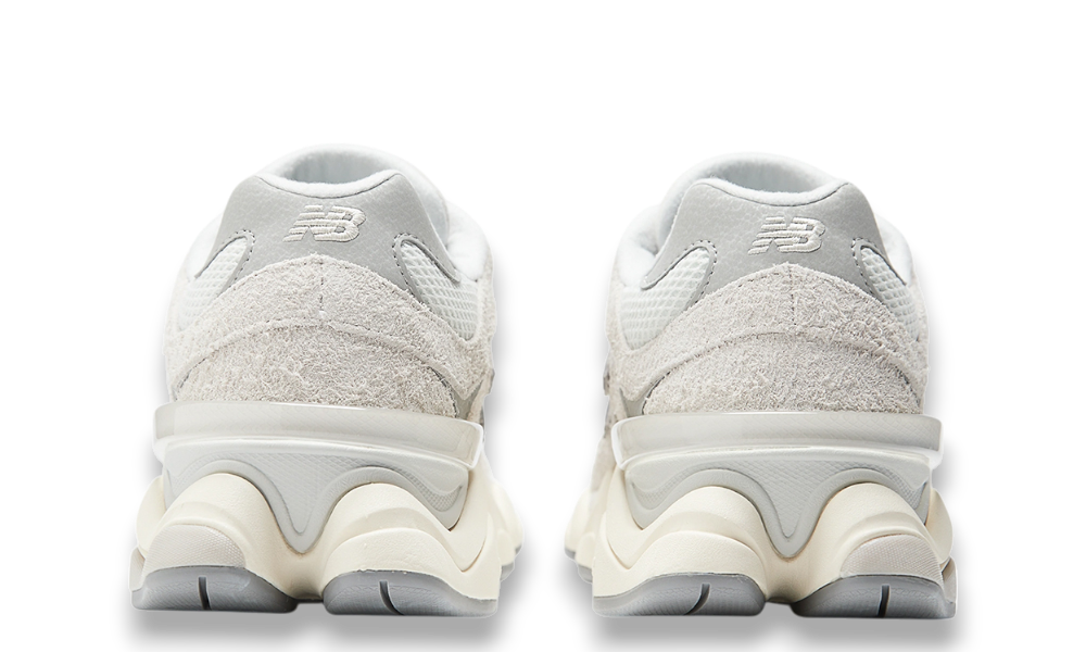 New Balance 9060 Sea Salt Moonbeam