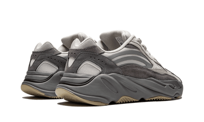Adidas Yeezy 700 V2 Tephra